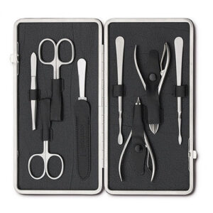 Manicure Nail care set with 8 pieces